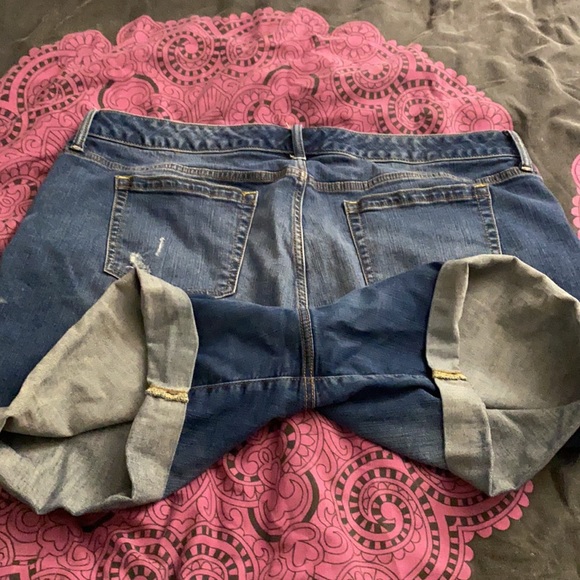 22 R NWOT 2 for $20 Torrid Bermuda distressed shorts high rise - Picture 7 of 8